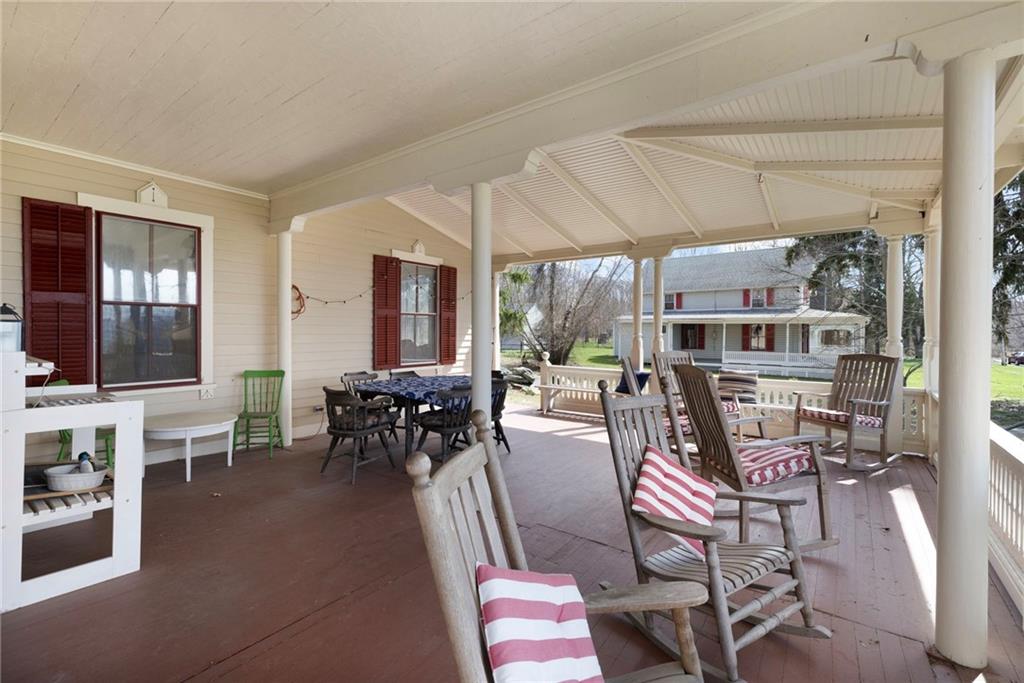 075 Atlantic Avenue Property Photo 7