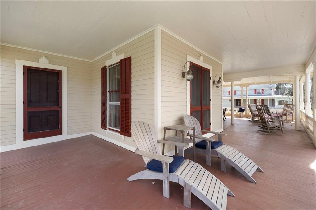 075 Atlantic Avenue Property Photo 12