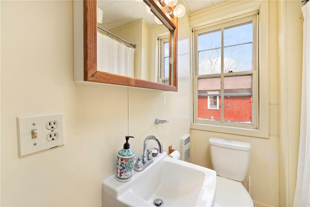 075 Atlantic Avenue Property Photo 22
