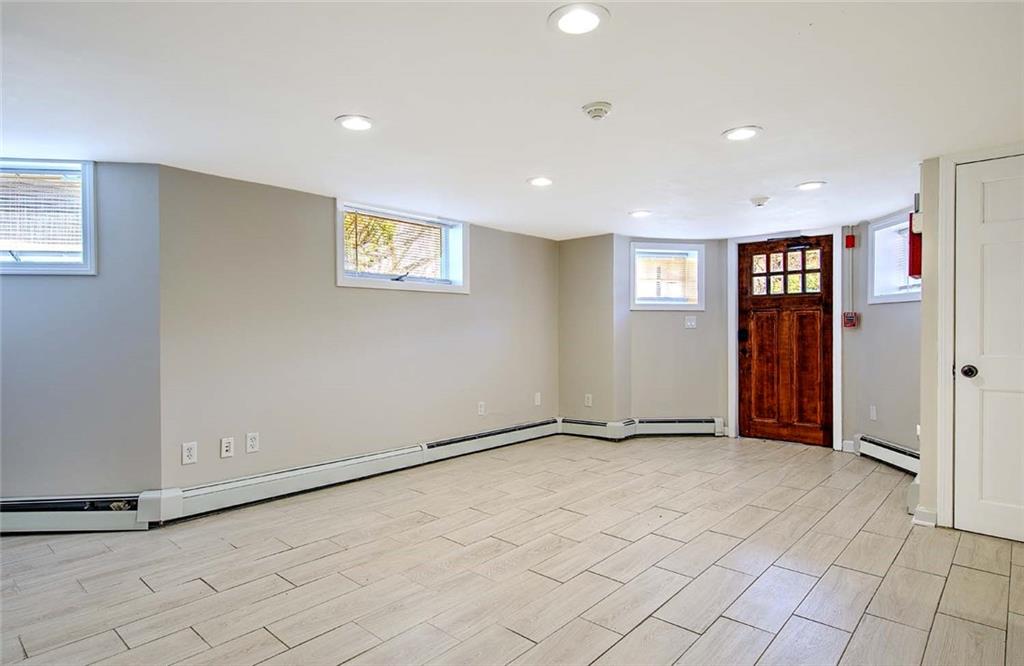 80 Pitman Street Unit 4 Property Photo 5