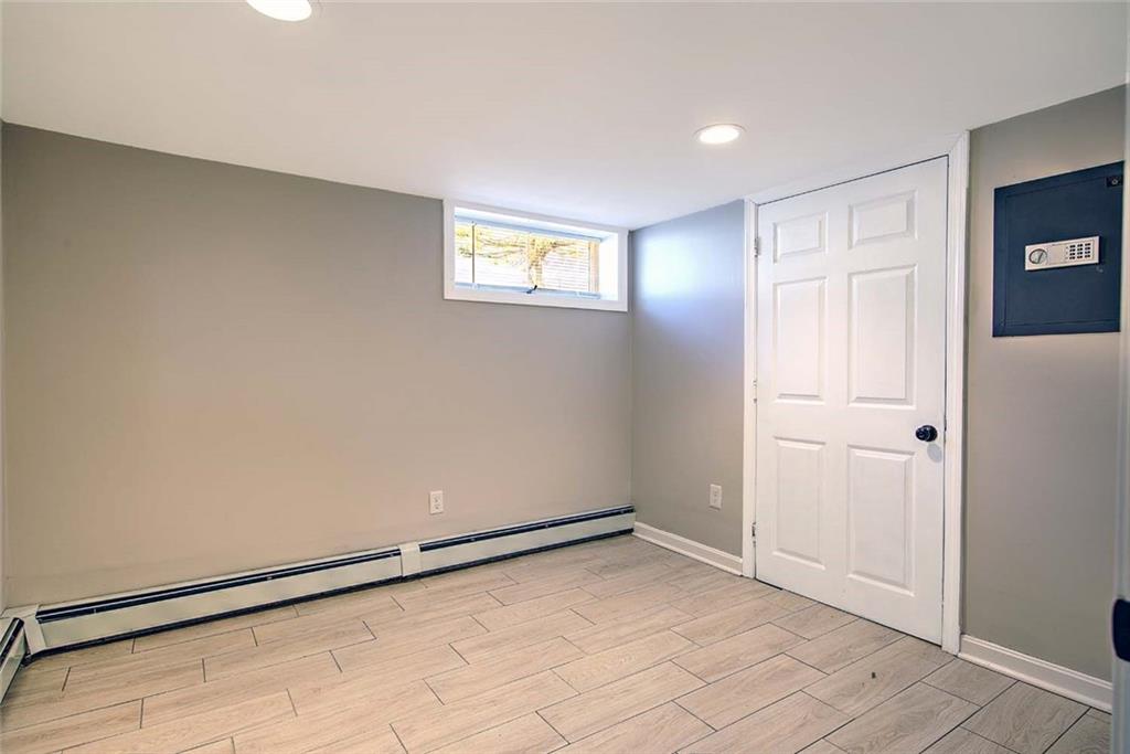 80 Pitman Street Unit 4 Property Photo 20