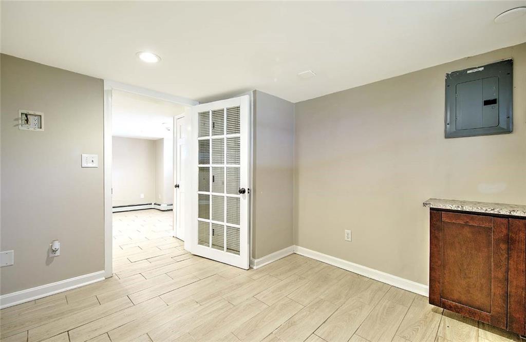 80 Pitman Street Unit 4 Property Photo 22