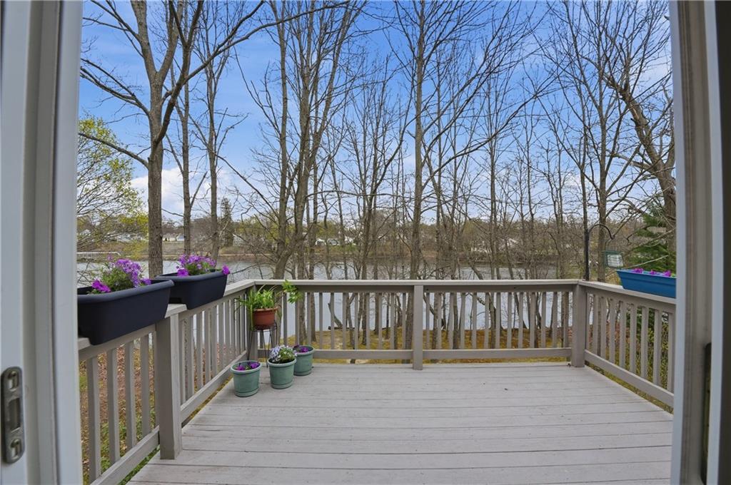 140 Beacon Park Drive Property Photo 1