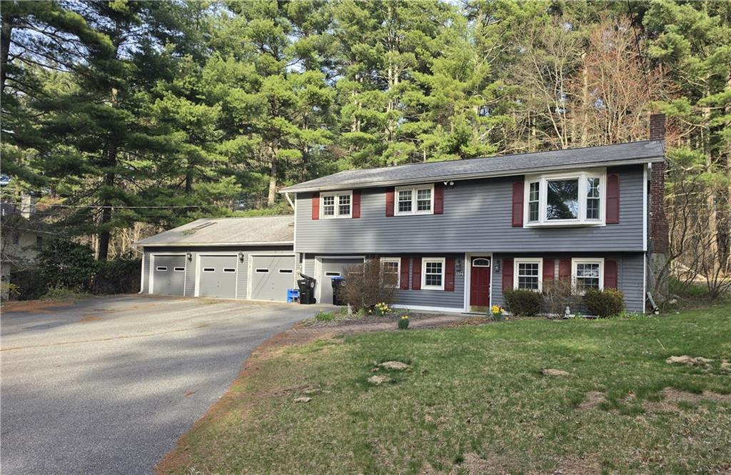1304 Pound Hill Road Property Photo 2