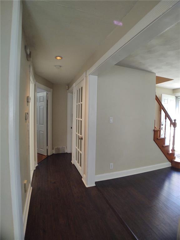 21 Urban Avenue Property Photo 12