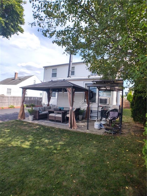 21 Urban Avenue Property Photo 26