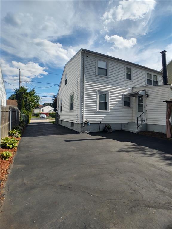 21 Urban Avenue Property Photo 29