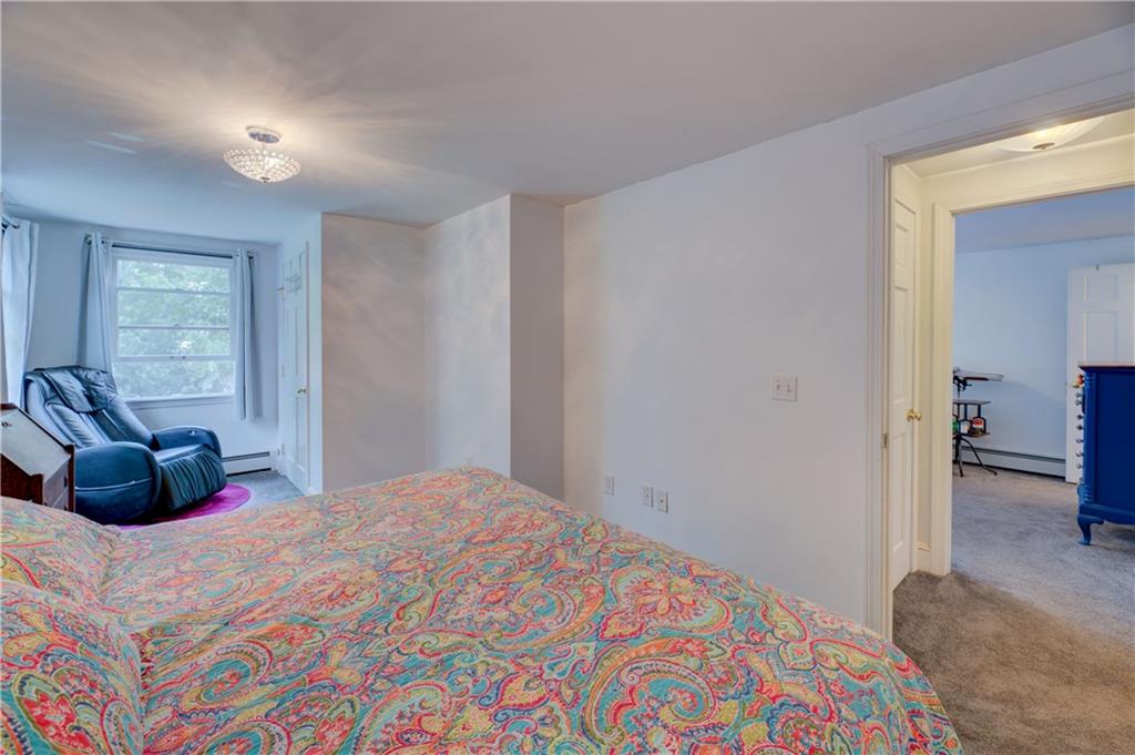 333 Greenwood Avenue Property Photo 18