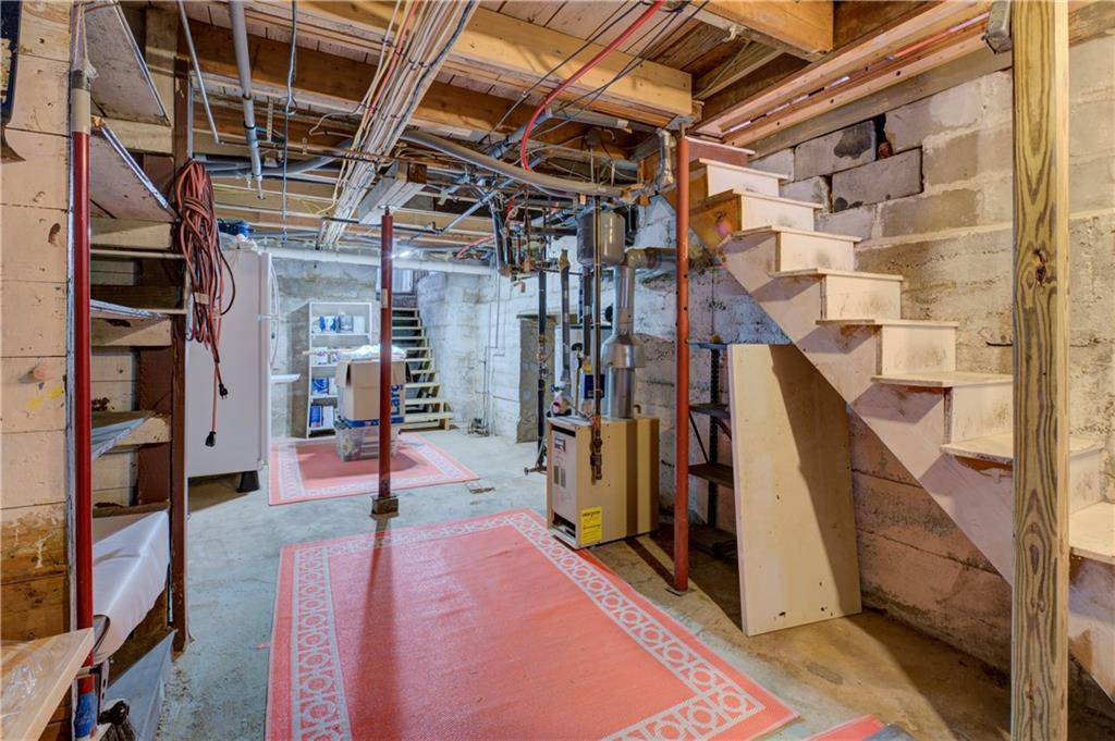 333 Greenwood Avenue Property Photo 22