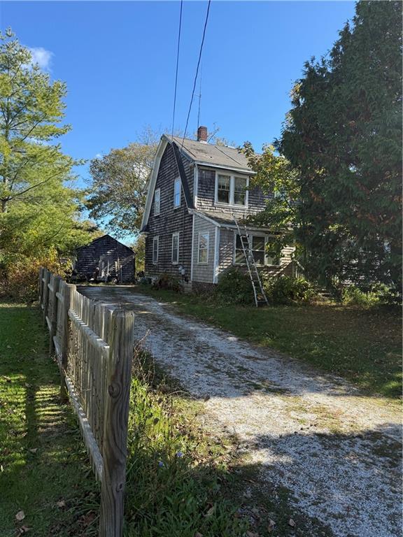 536 West Main Road Property Photo 1