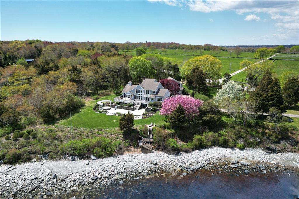 115 Beavertail Road Property Photo 1
