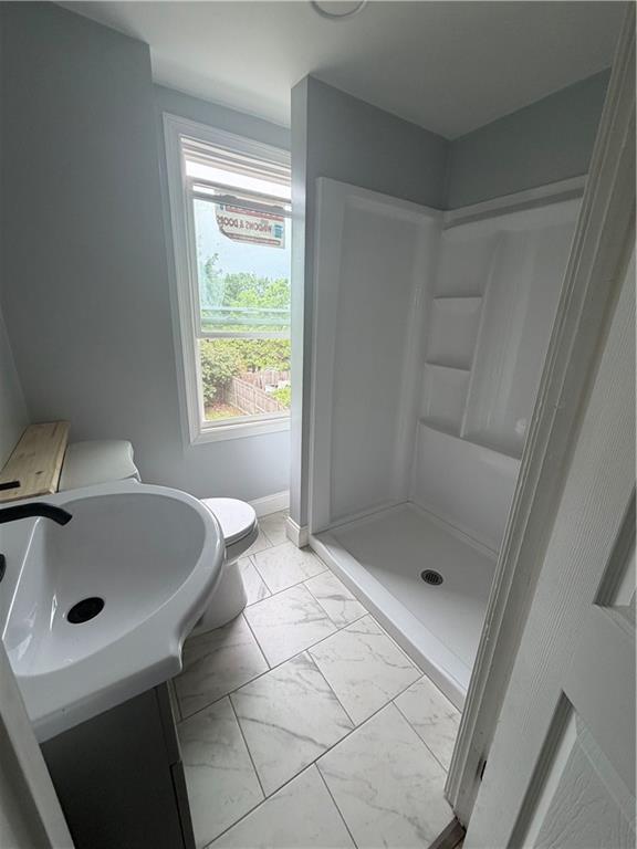 70 Whittier Avenue Property Photo 10