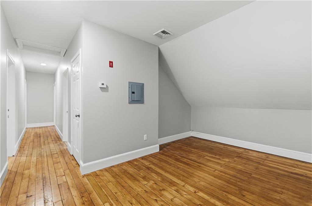 66 Armstrong Avenue Property Photo 8