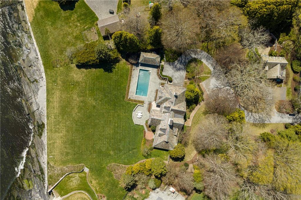 515 Indian Avenue Property Photo 3