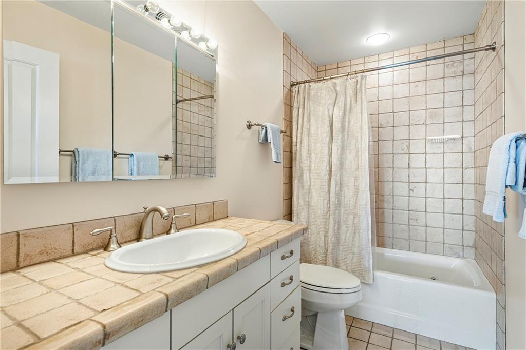 515 Indian Avenue Property Photo 36