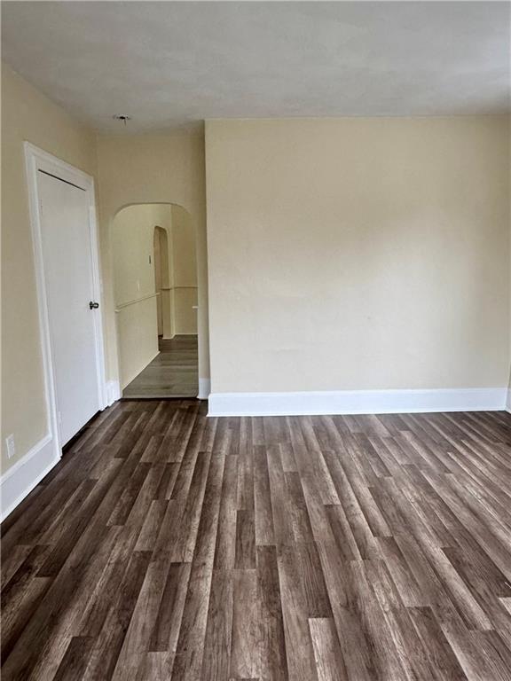 685 Charles Street Property Photo 4