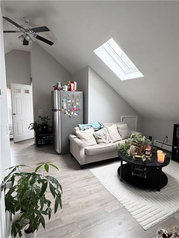 685 Charles Street Property Photo 15
