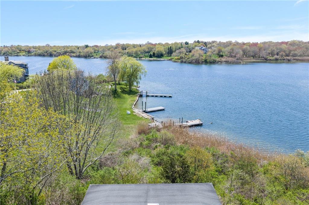 93 Old Succotash Road Property Photo 12