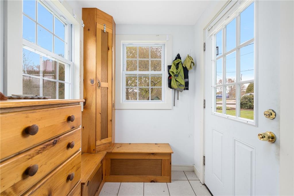 93 Old Succotash Road Property Photo 15