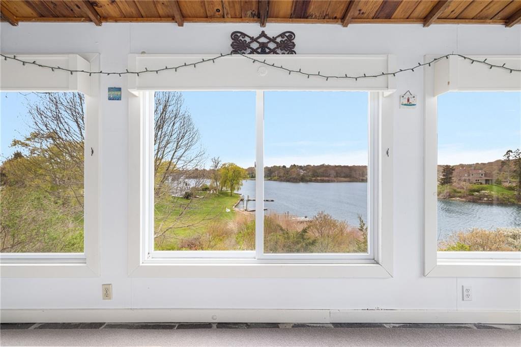 93 Old Succotash Road Property Photo 18