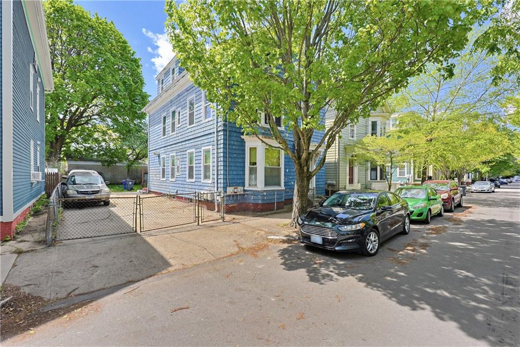 34 Hudson Street Property Photo 3