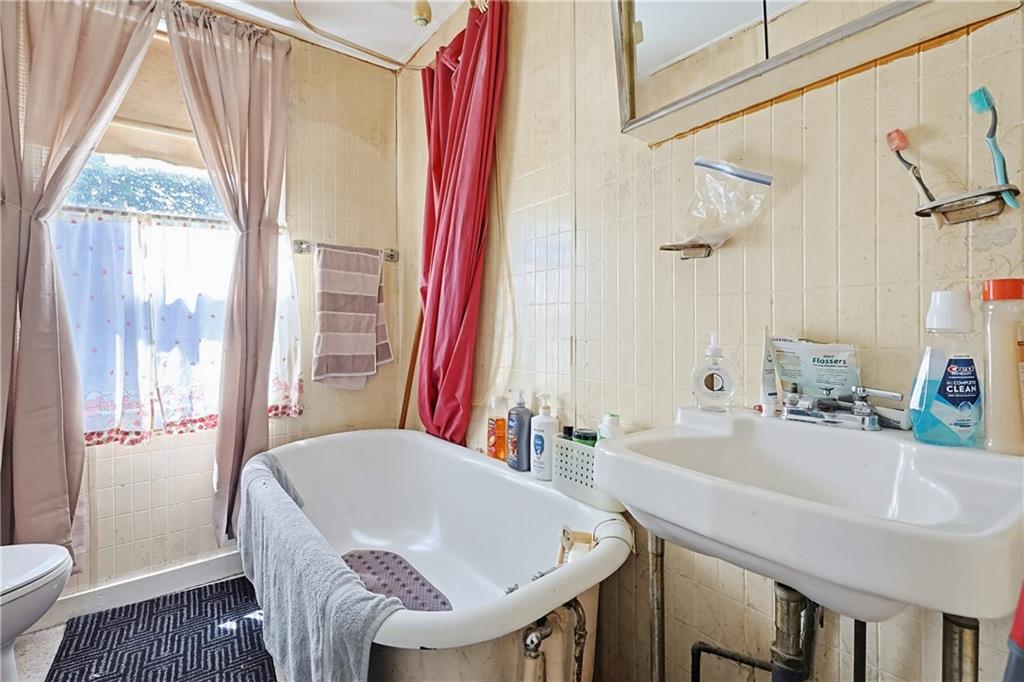 34 Hudson Street Property Photo 7