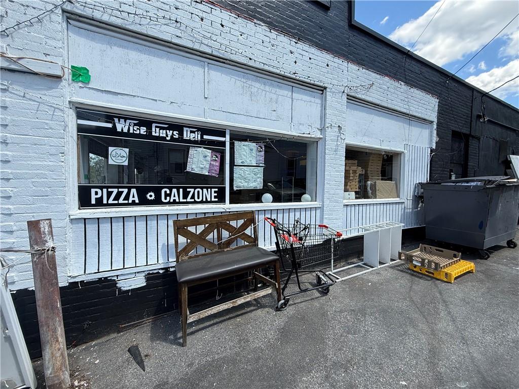 511 Broadway Street Property Photo 4