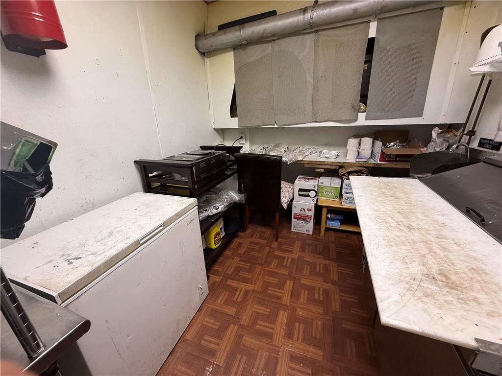 511 Broadway Street Property Photo 12
