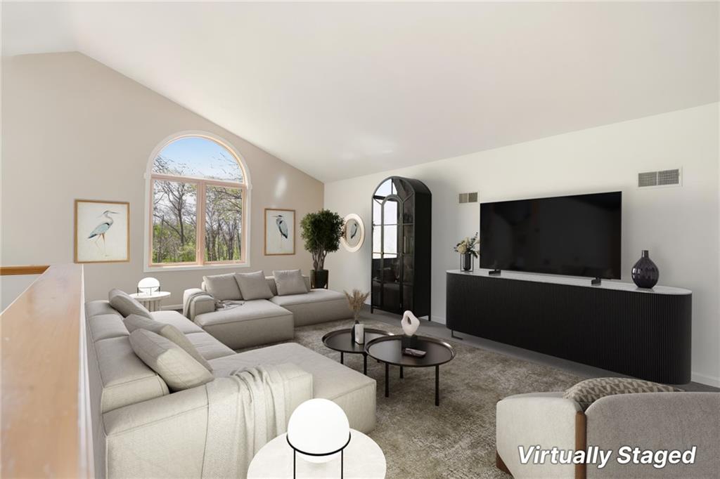 81 Seapowet Avenue Property Photo 34