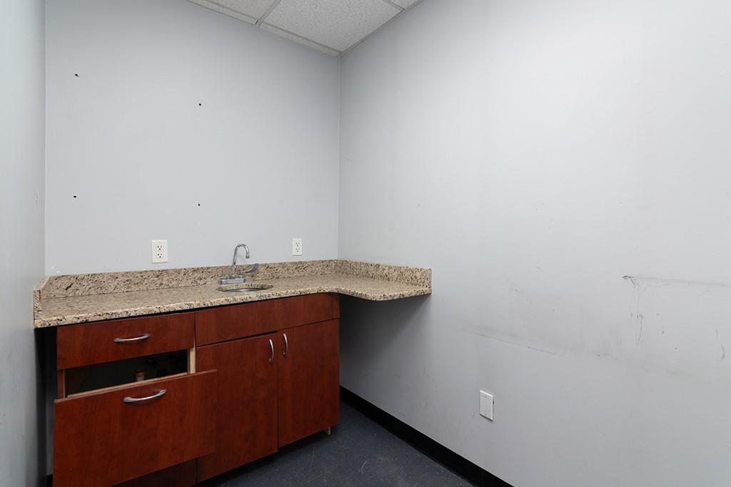 120 North Main Street Unit 305 Property Photo 15