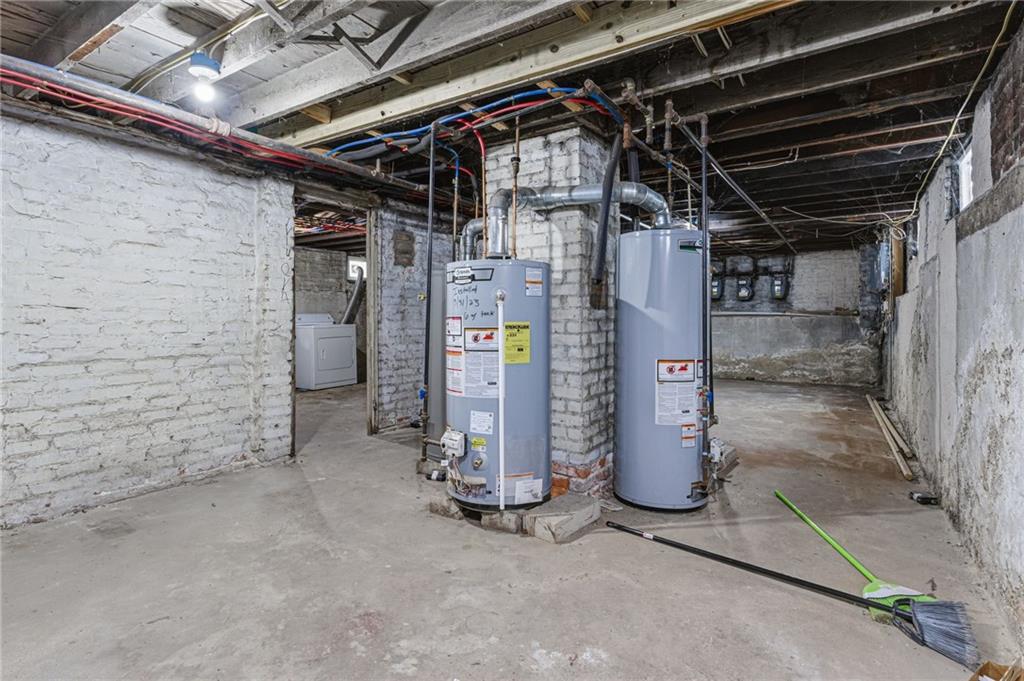 72 Academy Avenue Property Photo 21
