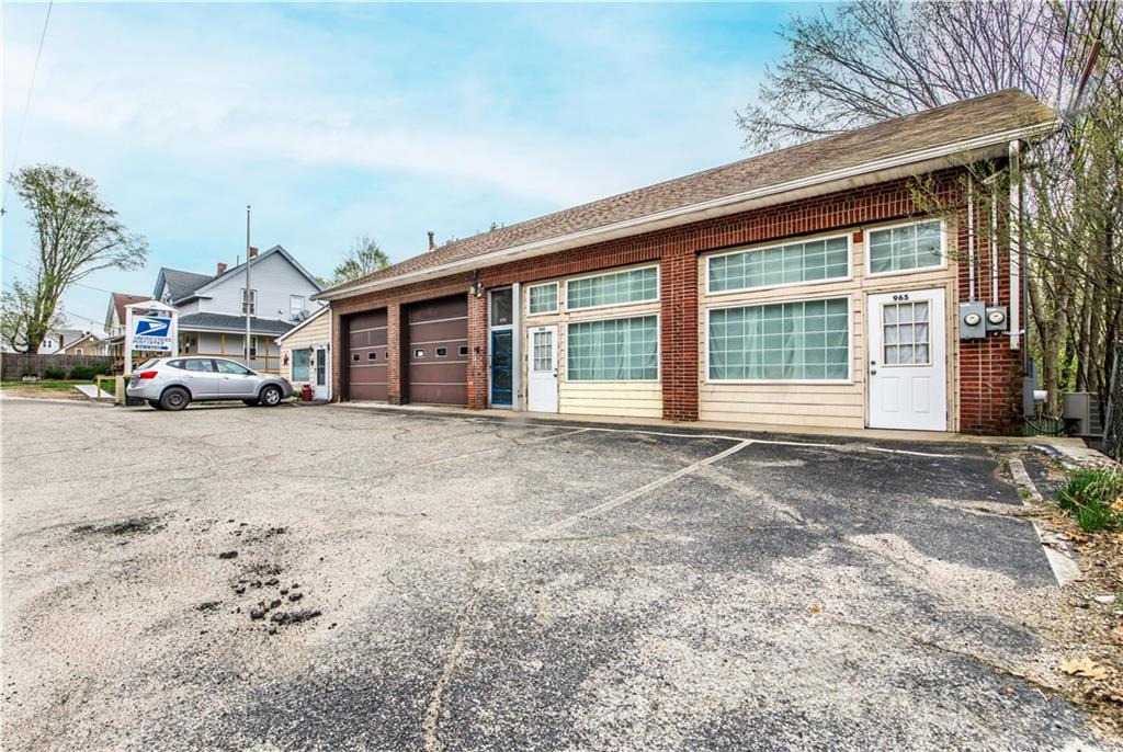 963 969 Victory Highway Property Photo 17