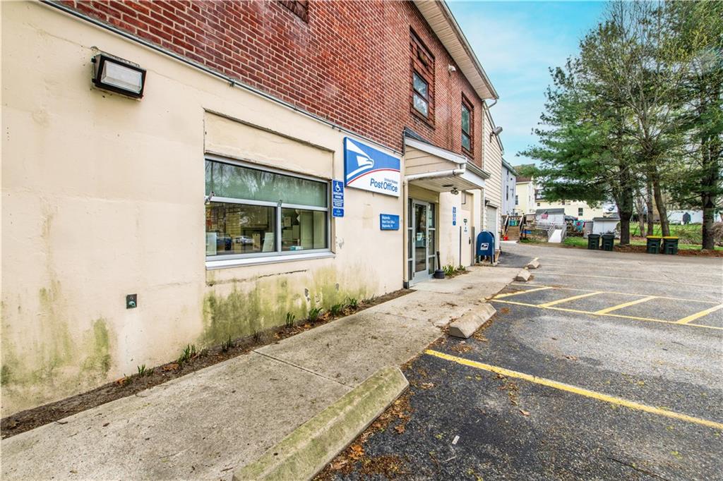 963 969 Victory Highway Property Photo 20