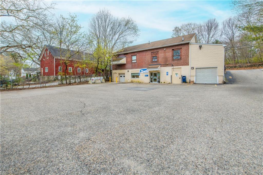 963 969 Victory Highway Property Photo 23