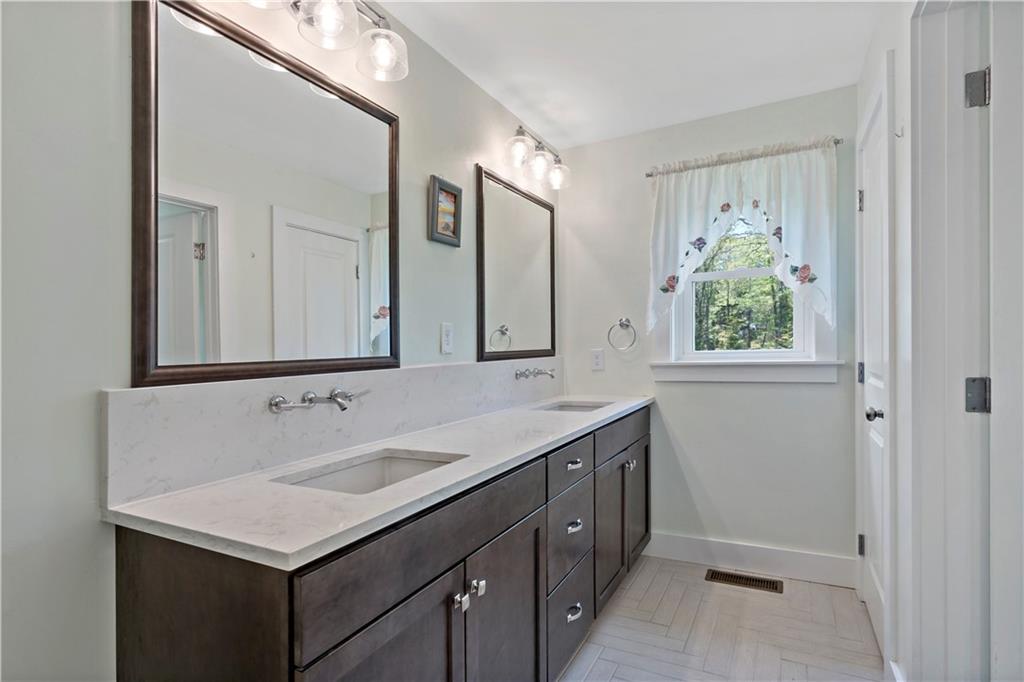 1619 A Ministerial Road Property Photo 29