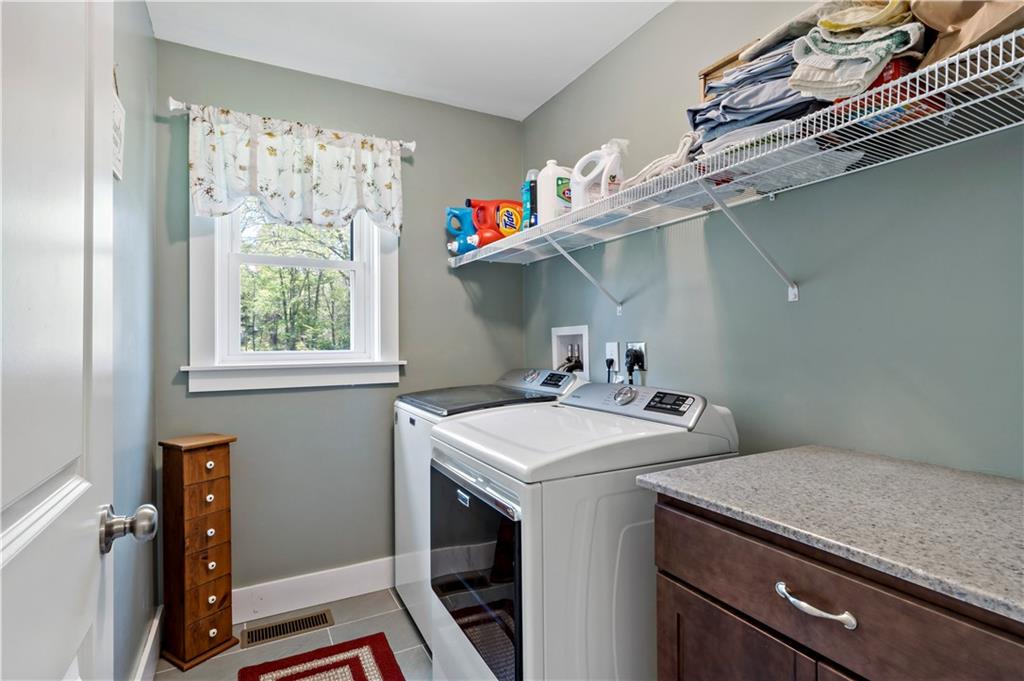 1619 A Ministerial Road Property Photo 31
