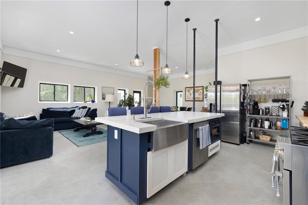 10 Bucknam Road Property Photo 7