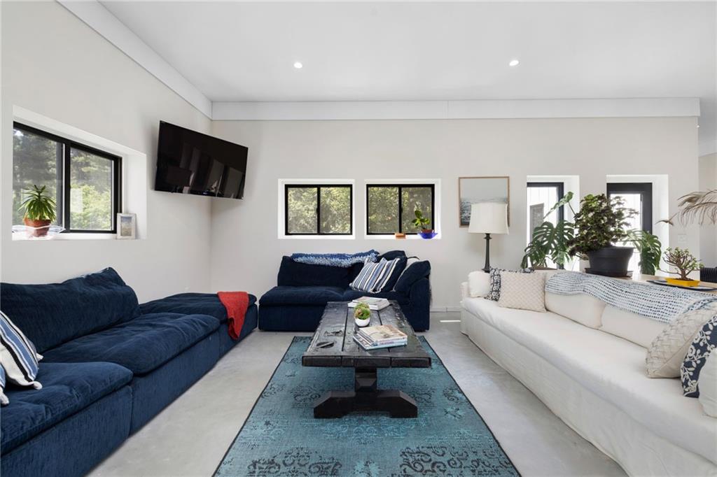 10 Bucknam Road Property Photo 15