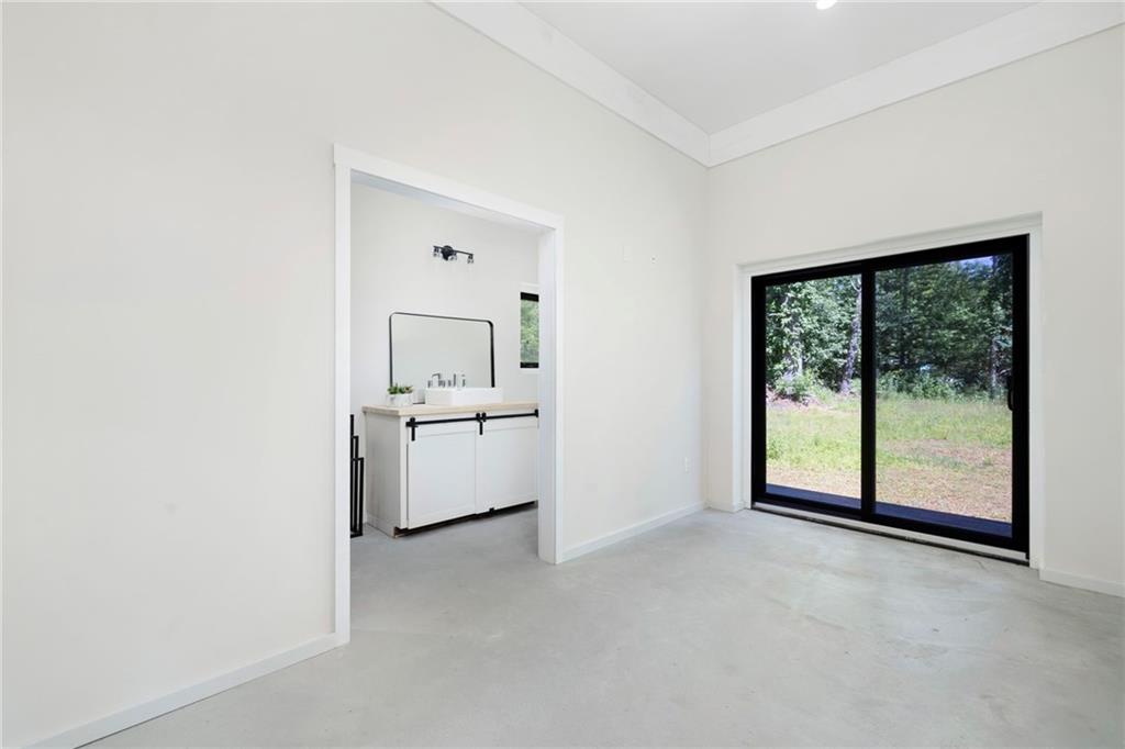 10 Bucknam Road Property Photo 16