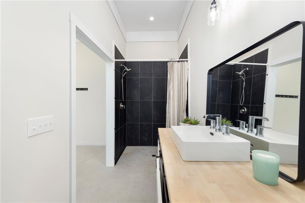 10 Bucknam Road Property Photo 21