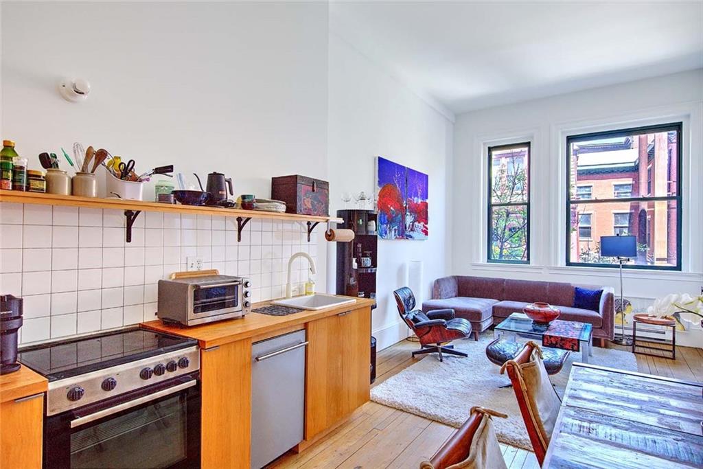 225 Weybosset Street Unit 6 Property Photo 8