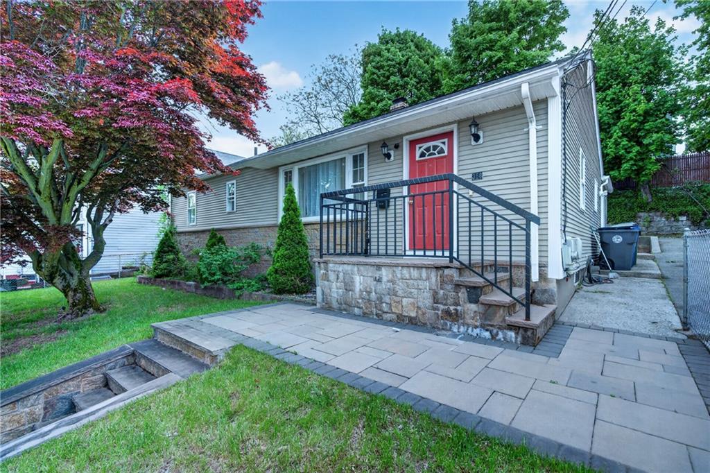 368 Hawkins Street Property Photo 1