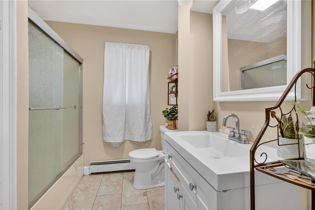 368 Hawkins Street Property Photo 20