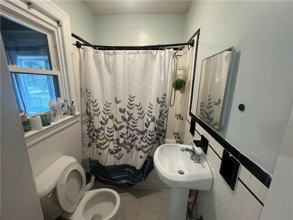 196 Pocasset Avenue Property Photo 10
