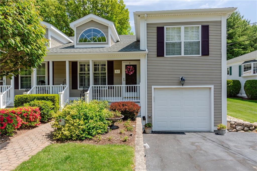 32 Orchard Meadows Drive Property Photo 1