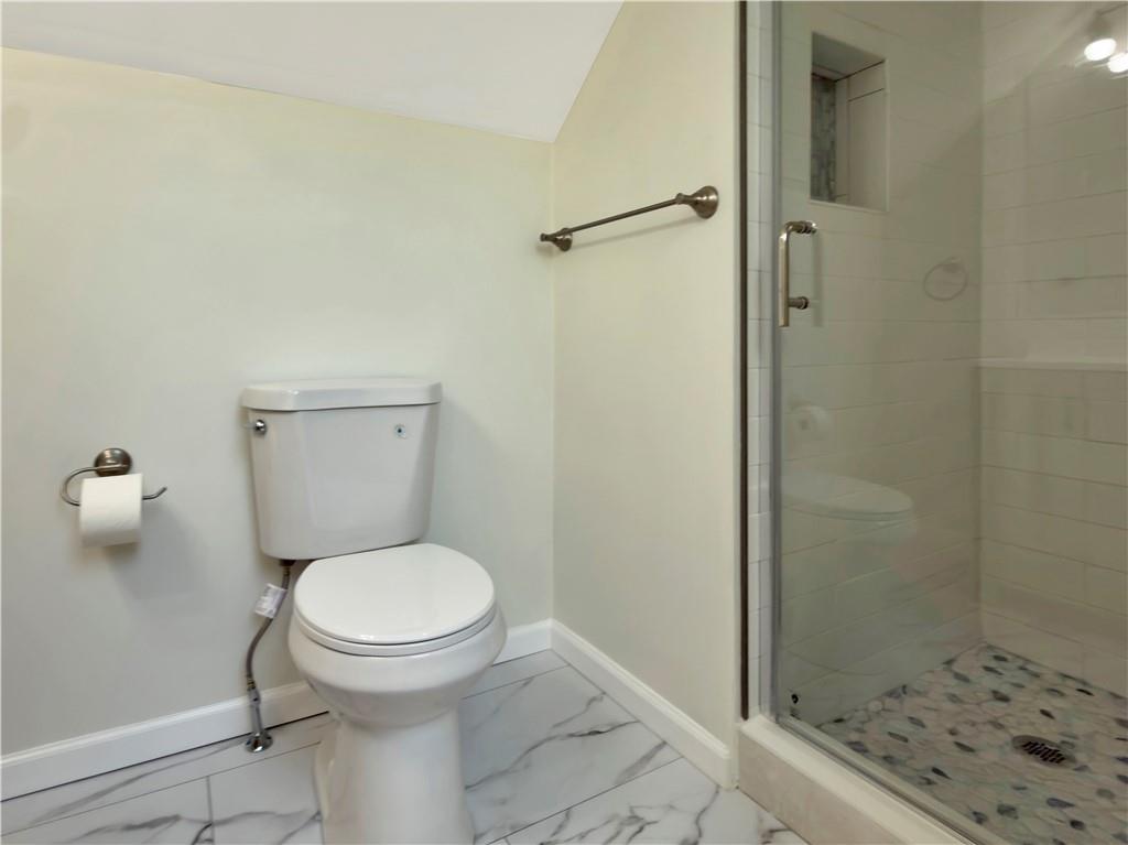 2185 A/b Post Road Property Photo 16