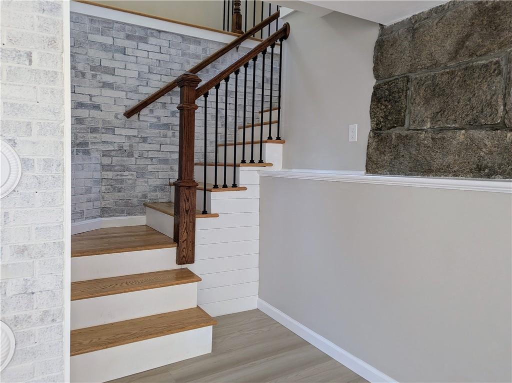 2185 A/b Post Road Property Photo 18