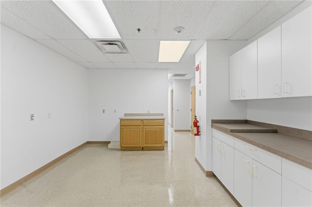 2138 Mendon Road Unit 103b Property Photo 9