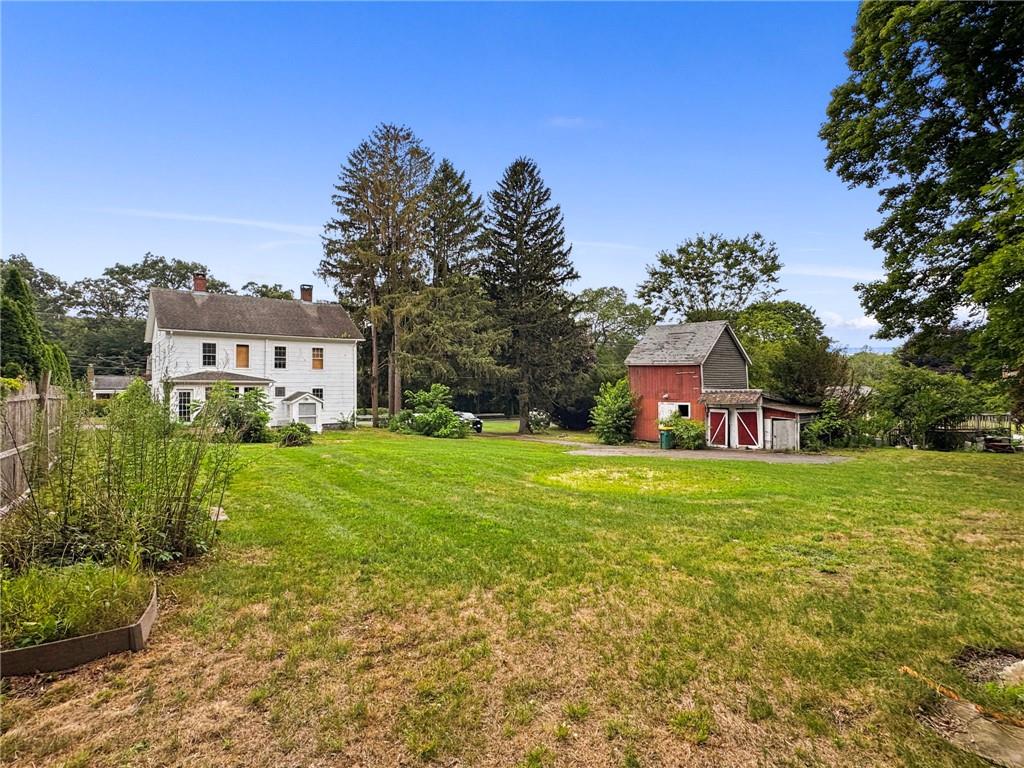 19 Mendon Road Property Photo 7