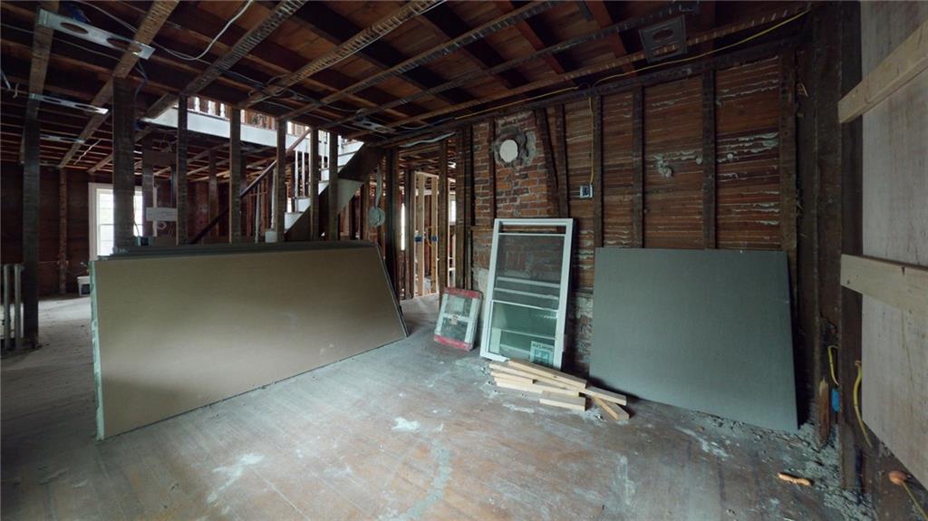 19 Mendon Road Property Photo 14